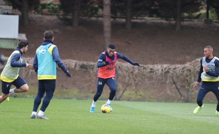 Fenerbahçe, Gaziantep maçı hazırlıklarını tamamladı