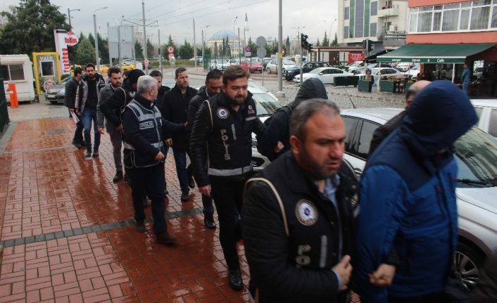 FETÖ’nün adli yapılanmasında gözaltına alınan 34 kişi serbest kaldı