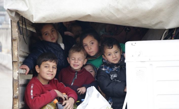 Göç etmek zorunda kalan sivil sayısı 40 bini aştı