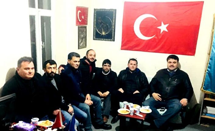 Havran’da MHP’den kaz etli pilav gecesi