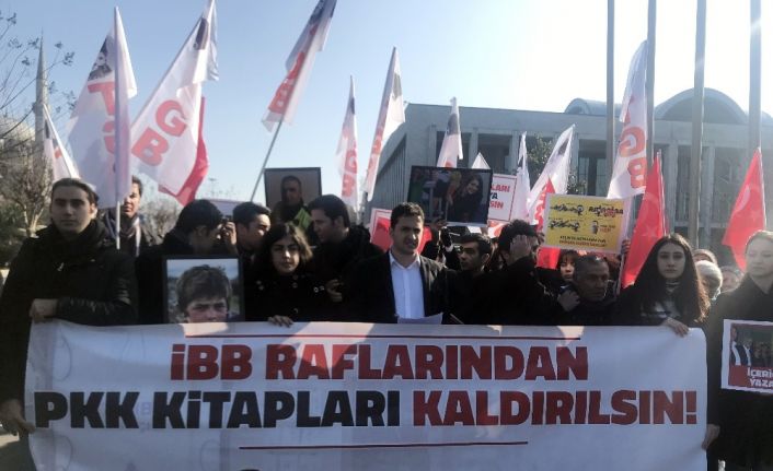 İBB’nin Selahattin Demirtaş’ın kitabını satması protesto edildi