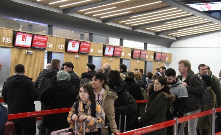 İstanbul Havalimanı’nda yarıyıl tatili yoğunluğu