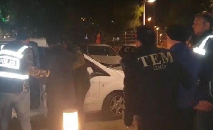 İzmir’de yakalanan Bekmezci, elebaşı Gülen’in canlı kuryeliğini yapmış