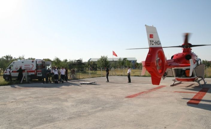 Kalp krizi geçiren hasta hava ambulansı ile taşındı