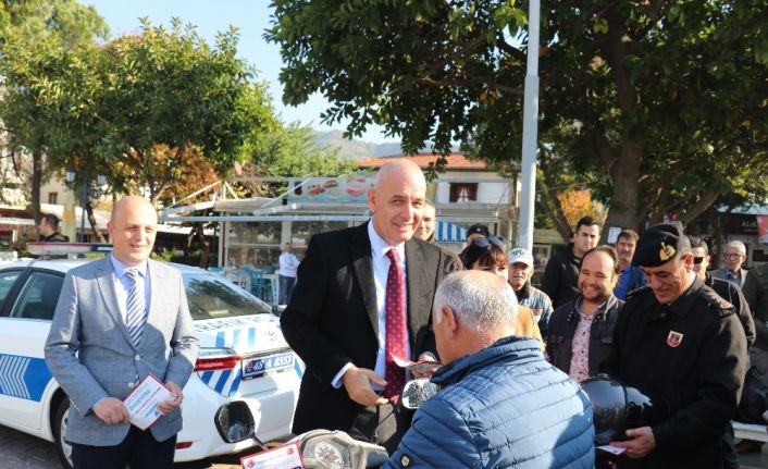 Kaymakam Aksoy denetime katıldı, kasksız sürücüleri uyardı