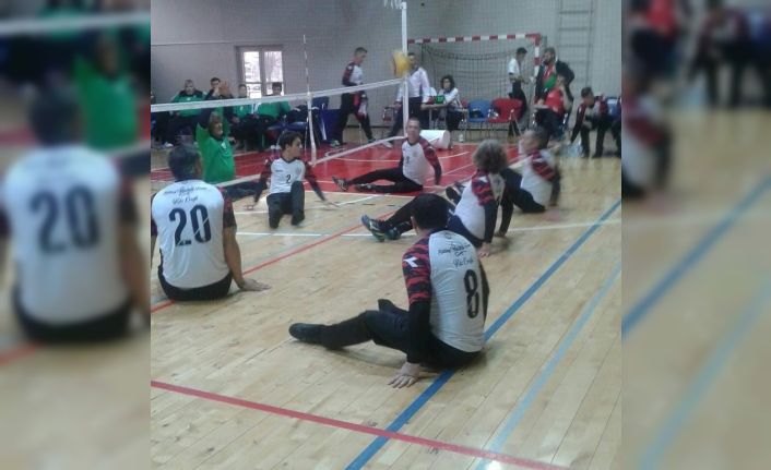 Kdz. Ereğli Belediyespor Paravolley Takımı 1. etabı yenilgisiz tamamladı