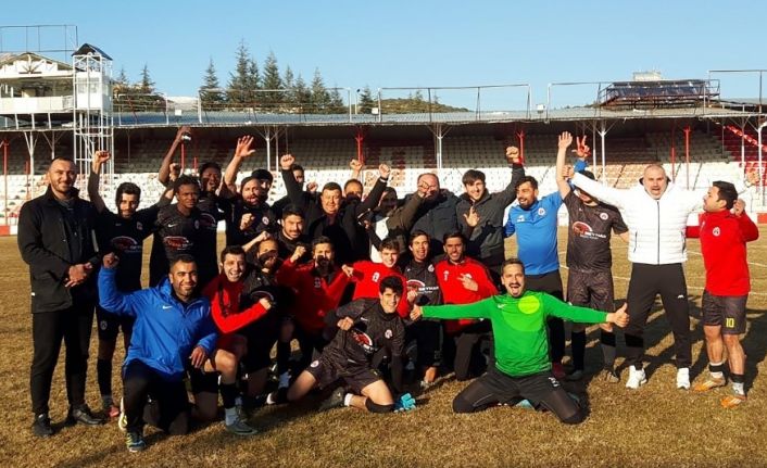 Kırkgöz Döşemealtı Belediye Spor Play-Off’a kaldı