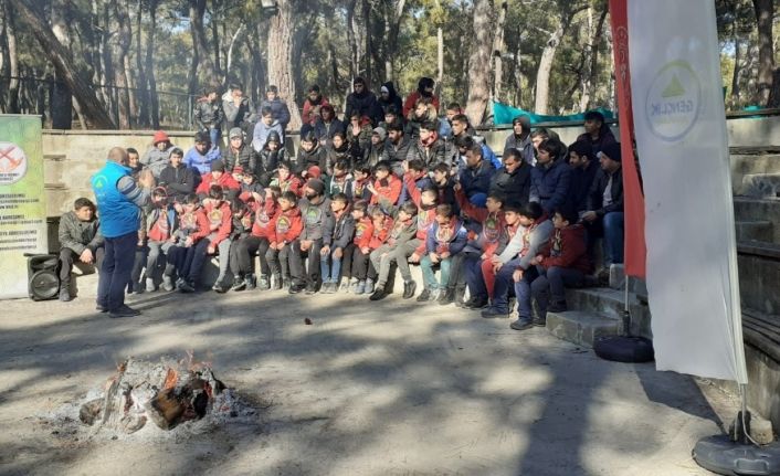 Kur’an’a Hizmet Derneğinden öğrencilere yarıyıl kampı