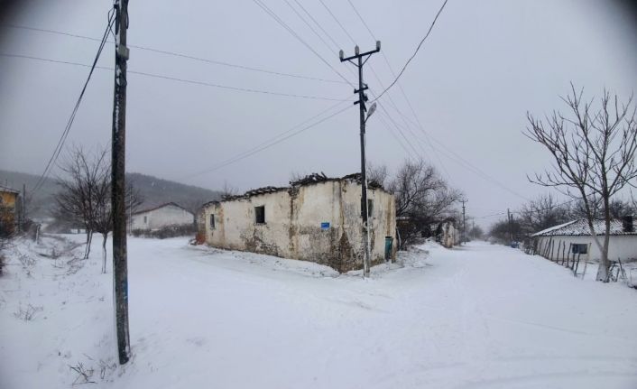 Malkara ve Şarköy’de kar yağışı