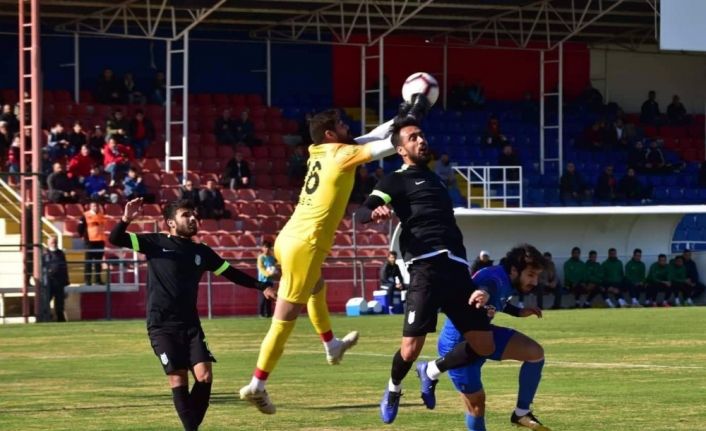 Manavgat Belediyespor galibiyetle başladı