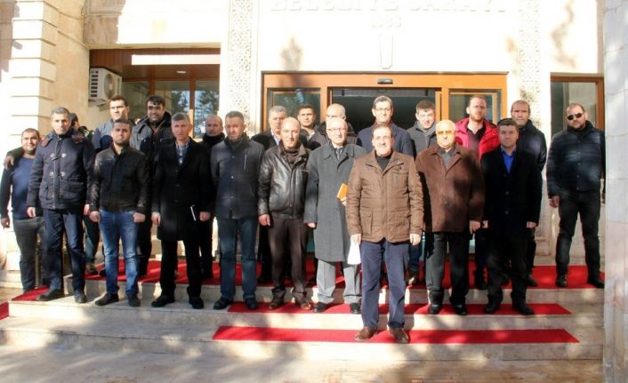 Midyat’ta depremzedelere yardım seferberliği