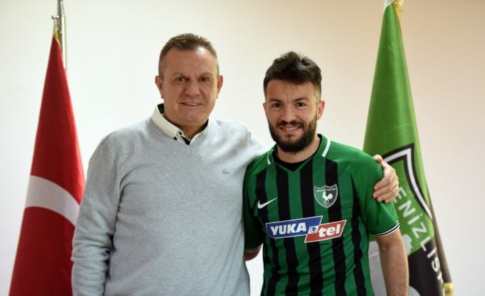 Özgür Çek Denizlispor’da