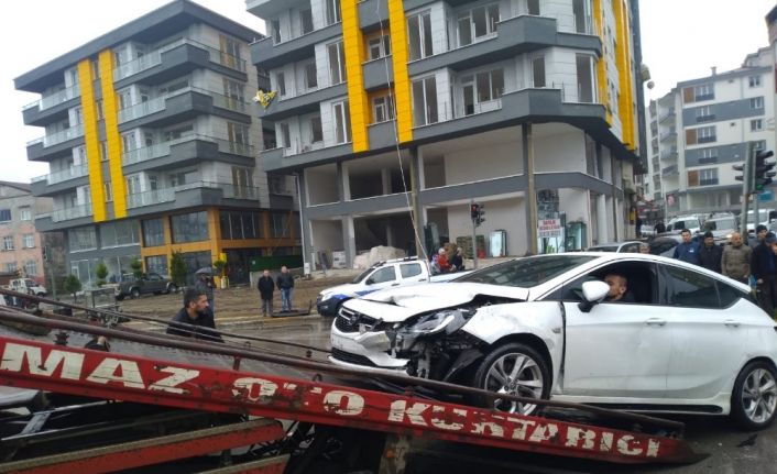 Samsun’da trafik kazası: 2 yaralı