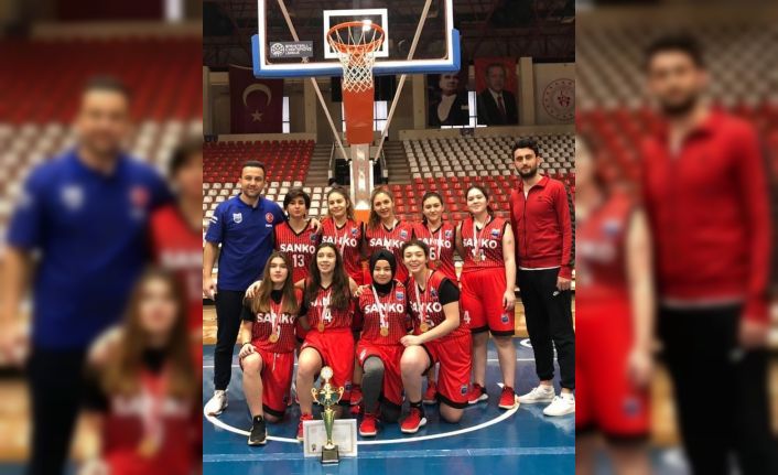 SANKO Okullarının basketbol başarısı