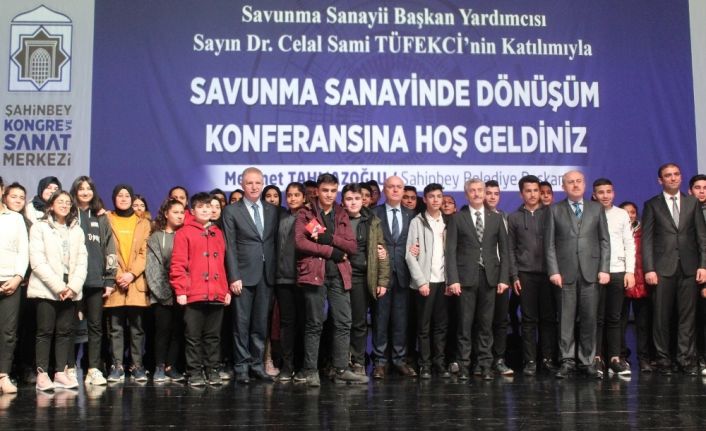 “Savunma Sanayide Dönüşüm” konferansı