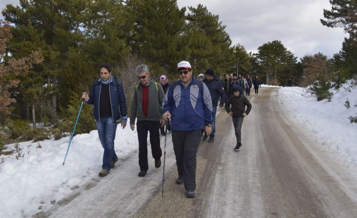 Tavşanlı’da doğa yürüyüşü