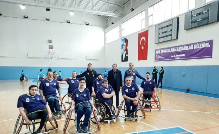 Tekerlekli Sandalye Basketbol Takımı play-off hedefine yakın