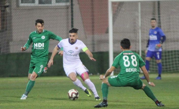 TFF 1. Lig: Menemenspor: 0 - Giresunspor: 3