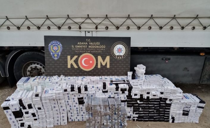 Tırdan 9 bin 900 paket kaçak sigara çıktı