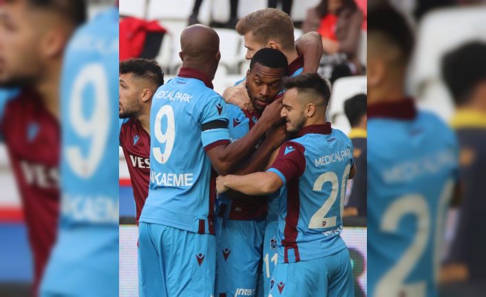 Trabzonspor’un forvet üçlüsü ikinci yarıyı iple çekiyor