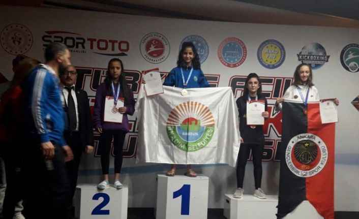 Türkiye Açık Kick Boks Şampiyonası’na İlkadım Belediyesi damga vurdu