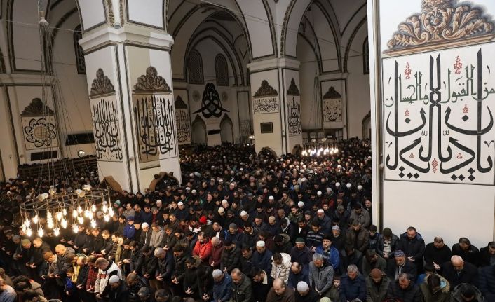 Ulucami’ye yeni yıl akını