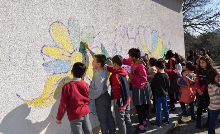 Üniversiteli gençlerden iyilik hareketi