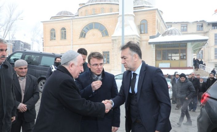 Vali Çağatay’dan Çevik ailesine taziye ziyareti