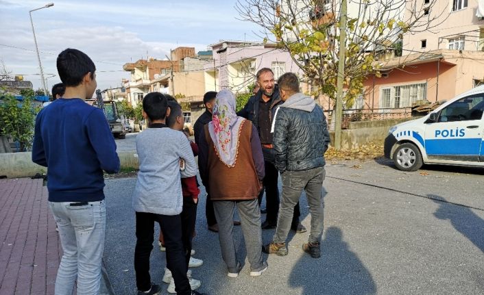 Yüksek gerilim hattına mahalle sakinleri engel oldu