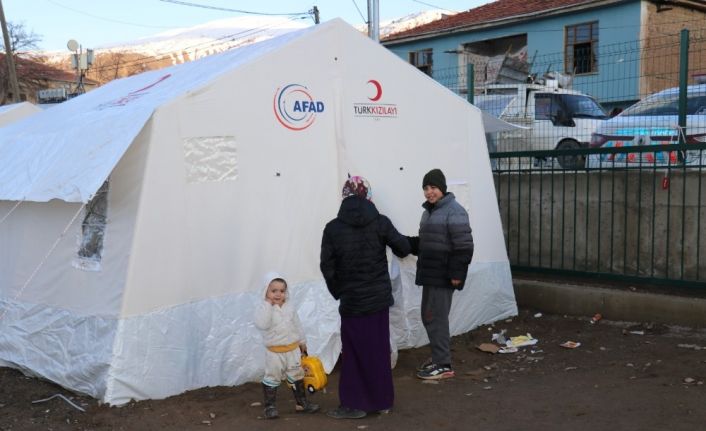 Deprem bölgesine yağış ve rüzgar uyarısı