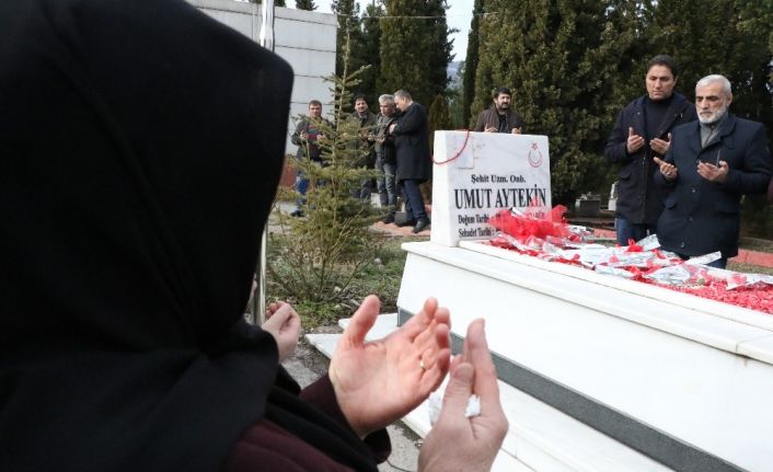 El Bab şehidi şehit oluşunun 3. yılında mezarı başında anıldı