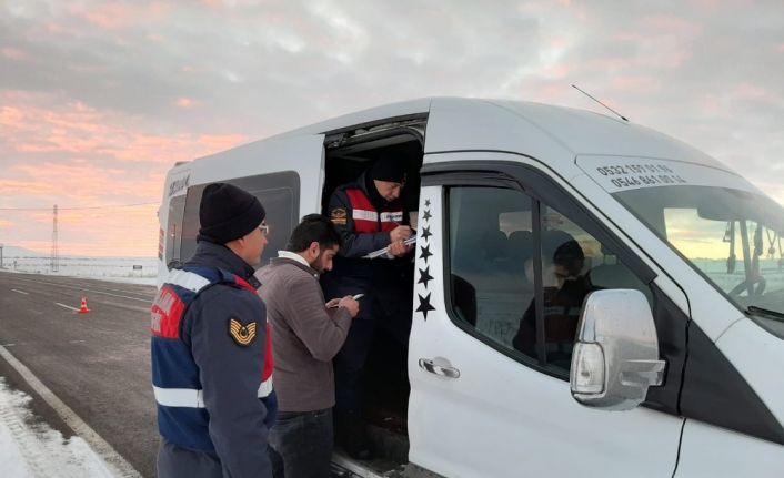 Kendini vuran korucu hayatını kaybetti