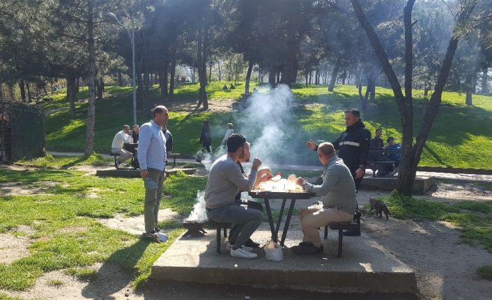 Bakanlık karar aldı...Bursa’da zabıta harekete geçti, mangal keyfi yarıda kaldı