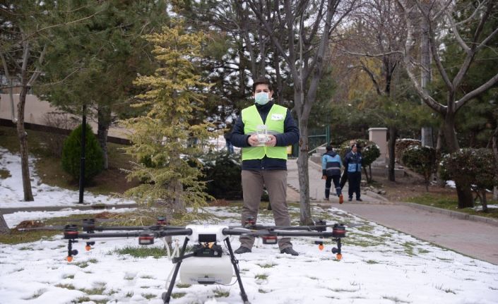 Belediyeden drone ile dezenfekte