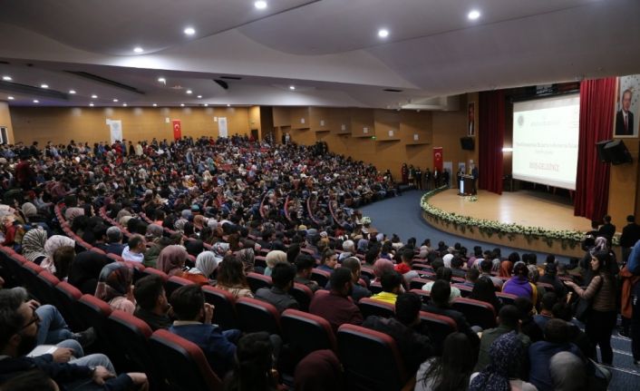 Bingöl’de," Koronavirüs’ün Bulaşma ve Korunma Yolları" Konferansı