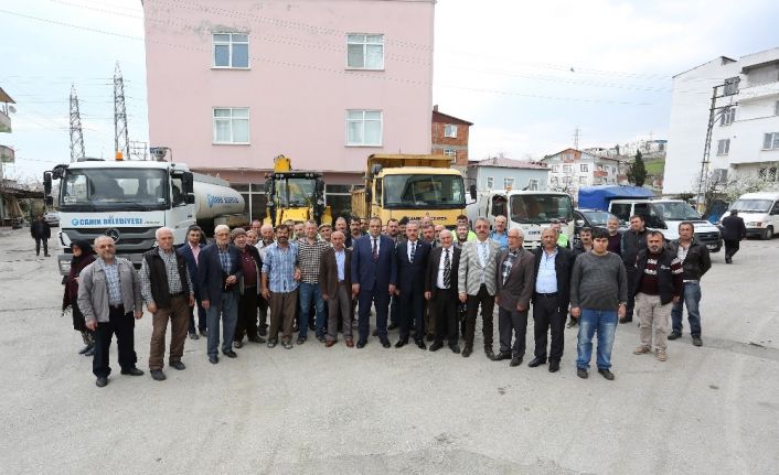 Canik’te “Sokağım Evim Kadar Temiz Olsun Projesi” sürüyor