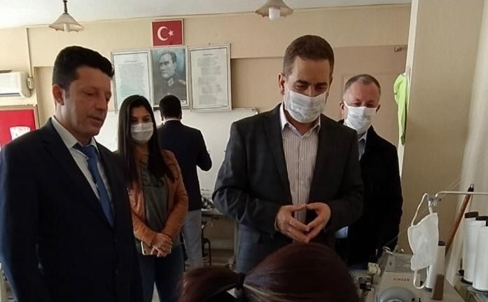 Ceyhan HEM’de günlük bin adet maske üretilmeye başlandı