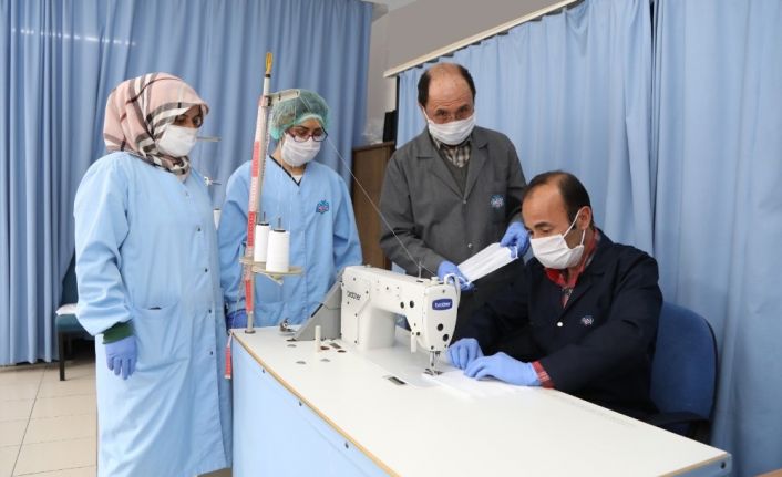 ERÜ Kendi Maskesini Üretmeye Başladı