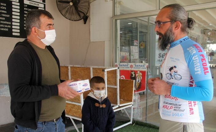 Fırsatçılardan dolayı lösemi hastaları maske bulamıyor