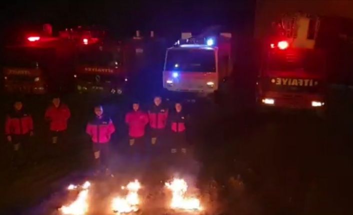 İtfaiye ekiplerinden sağlık çalışanlarına sirenli teşekkür