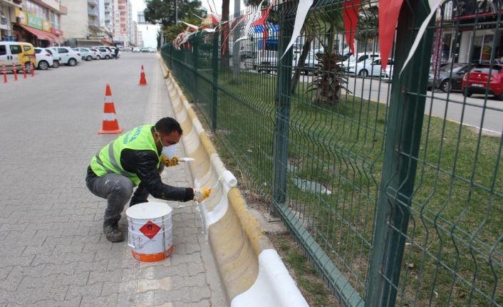 Kahta’da dezenfekte çalışmaları son sürat