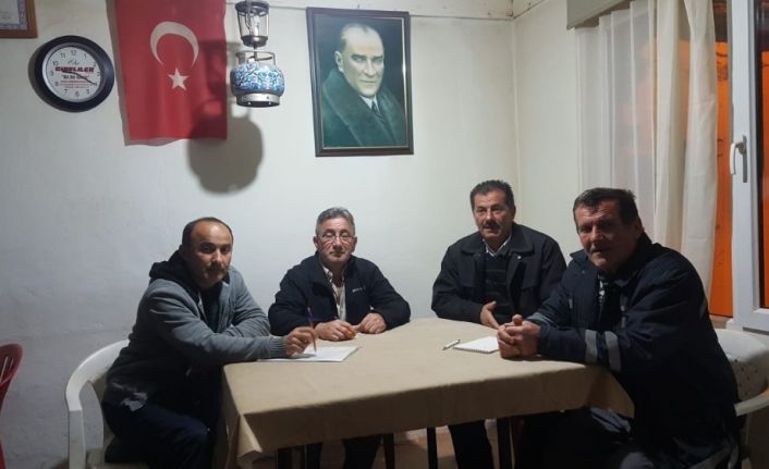 Kastamonu’da köy muhtarı, 7/24 destek masası kurdu