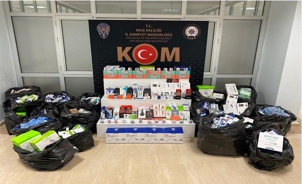 Muş’ta 8 bin 587 adet kaçak malzeme ele geçirildi