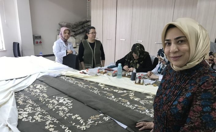 Padişahlara paha biçilmez yeni örtüler Bursa’dan