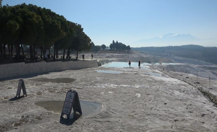 Pamukkale ve Leodikya girişleri kapatıldı