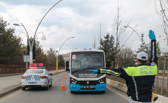 Toplu taşıma araçlarında korona denetimi