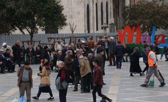 Virüs düğün sektörünü vurdu ancak umutlarını yitirmediler