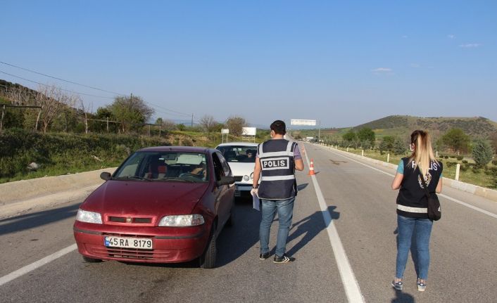 Ailesine kızan 86 yaşındaki kadın Uşak’tan Manisa’ya yürüdü