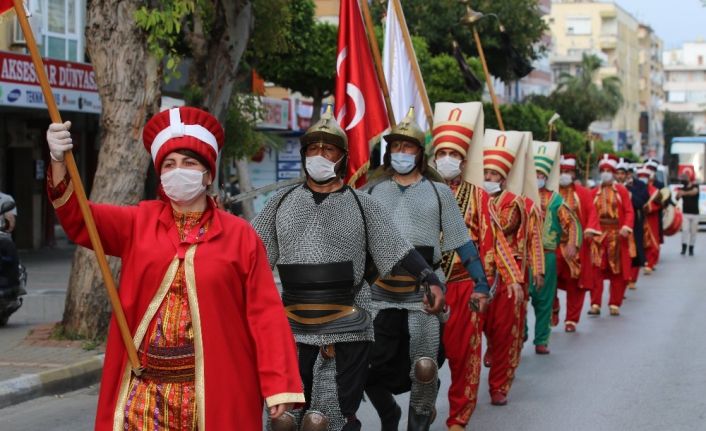 Alanya’da 23 Nisan’a mehterli kutlama