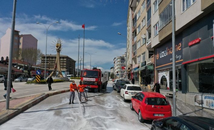 Bilecik’te sokaklar dip köşe yıkandı